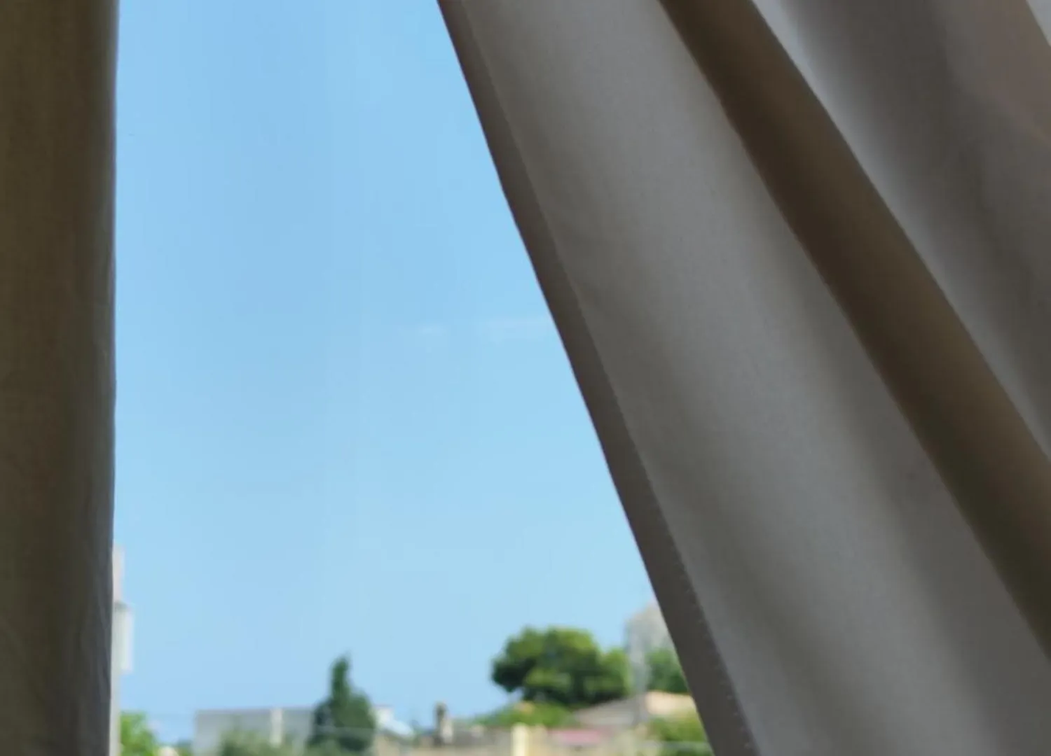 Villebe Mondello 0*,